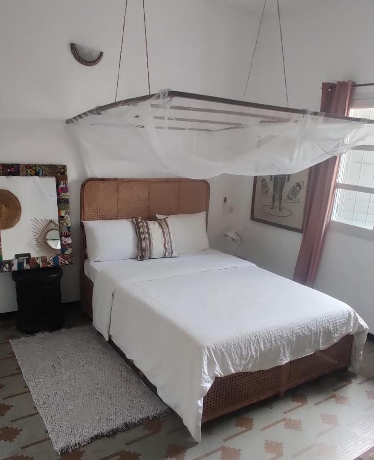 La Villa Tcha Tcha Ломе Екстер'єр фото